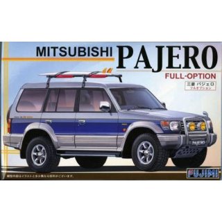 1:24 Mitsubishi Pajero Full-Option