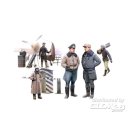 1:48 WWII German Luftwaffe Pilots and Ground Personnel in Winter Uniform