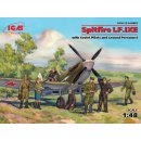 1:48 Spitfire Mk LF IXE with RAF Pilots/Ground Crew